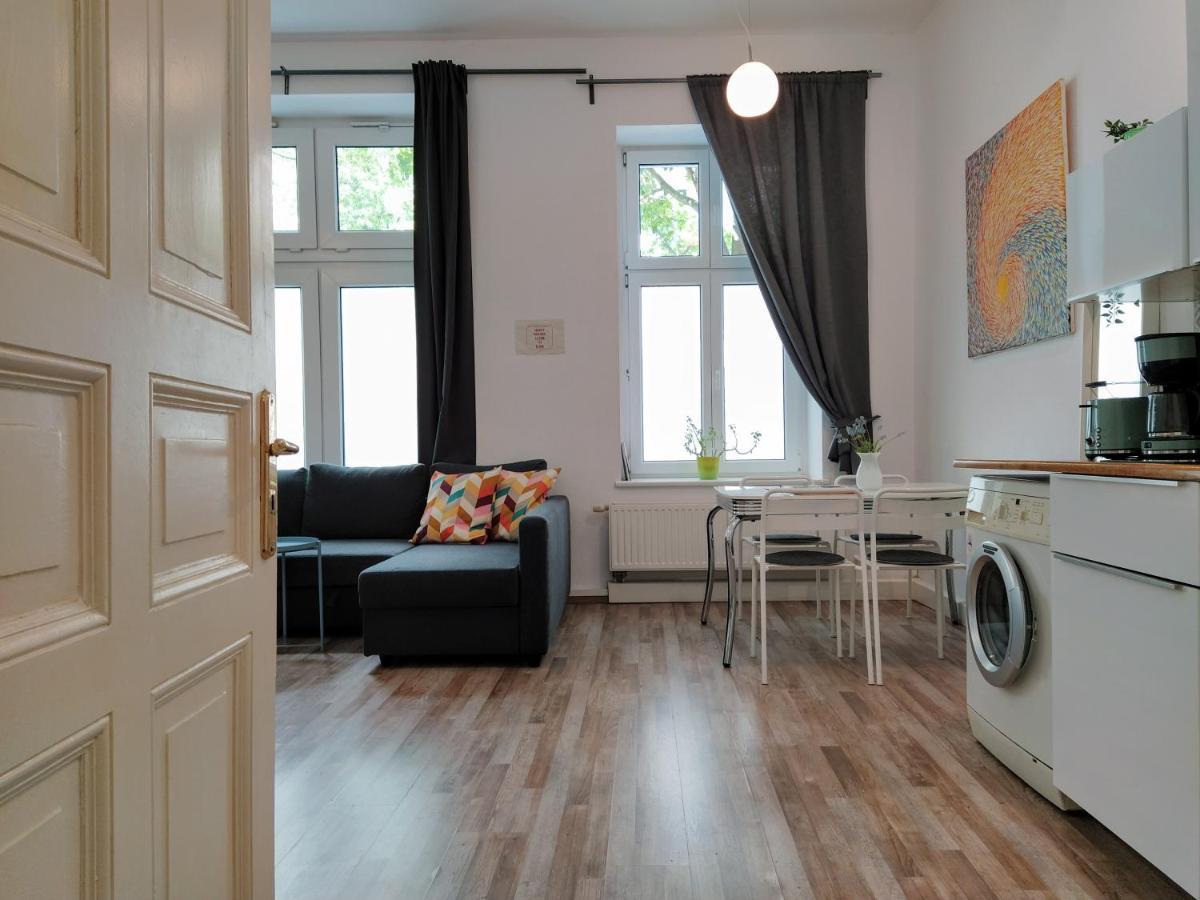 ברלין Cozy Studio In Friedrichshain, 4 Quiet Guests Only מראה חיצוני תמונה
