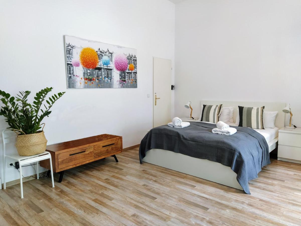 ברלין Cozy Studio In Friedrichshain, 4 Quiet Guests Only מראה חיצוני תמונה